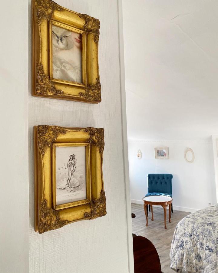 Bed and Breakfast Le Vieux Moulin Bouhet Екстер'єр фото